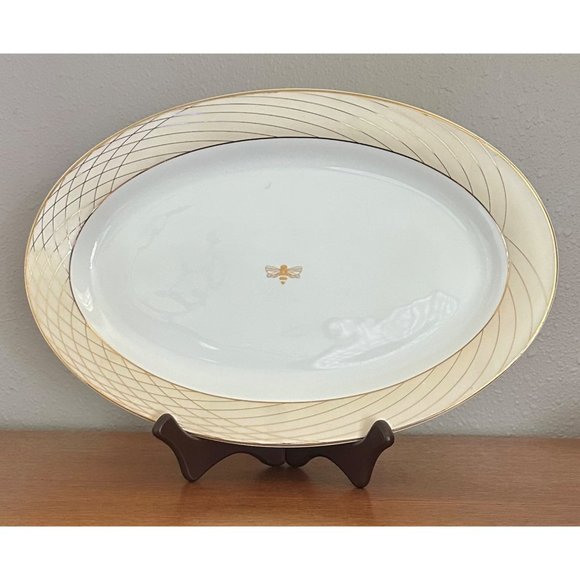 Mary Kay - 50th Golden Anniversary Bumblebee Serving Platter ~ 14.5" (2013) - Picture 1 of 8